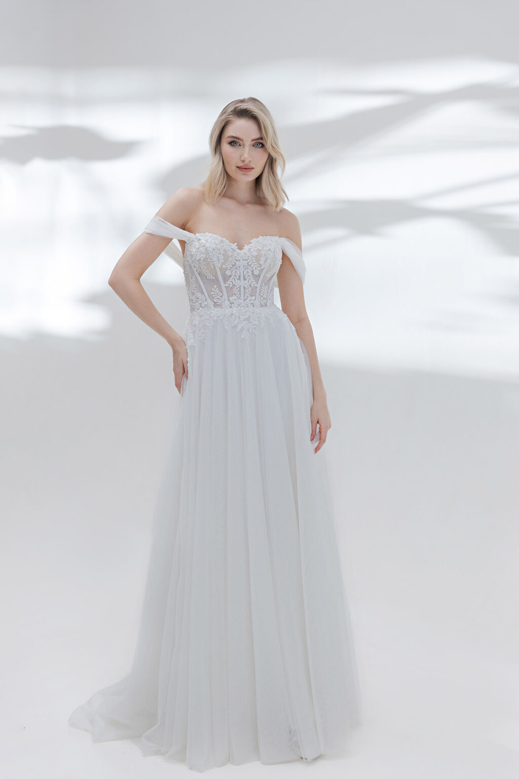 AnnAngelex Kollektion 2025 Standesamtkleid ivory B2562 (1) Juno das Hochzeitshaus Brautmode Meinersen Wolfsburg Gifhorn