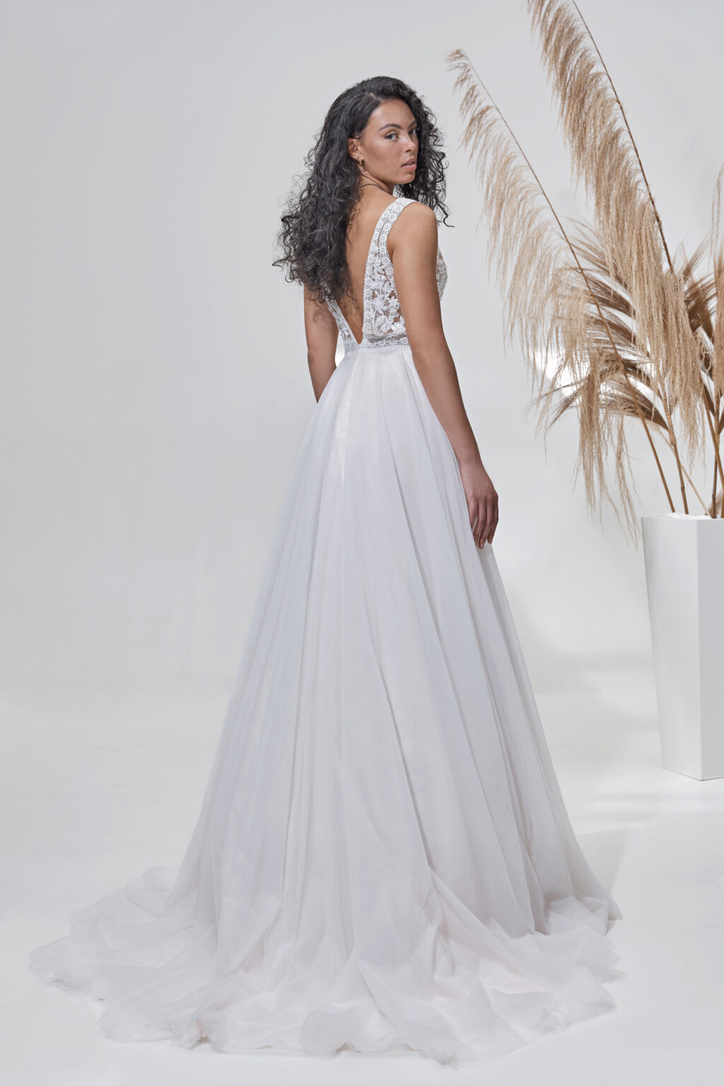 Lignesse by Lohrengel Kollektion 2025 Standesamtkleid LB263 3 ivory Juno das Hochzeitshaus Meinersen bei Braunschweig Wolfsburg