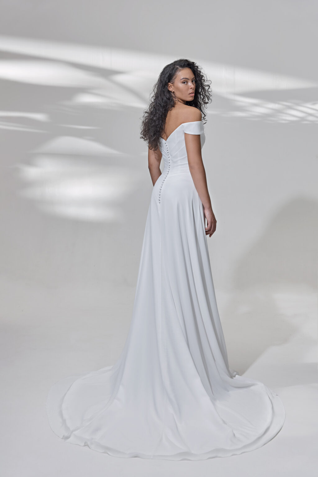 Lignesse by Lohrengel Kollektion 2025 Standesamtkleid LB268 3 ivory Juno das Hochzeitshaus Meinersen bei Braunschweig Wolfsburg