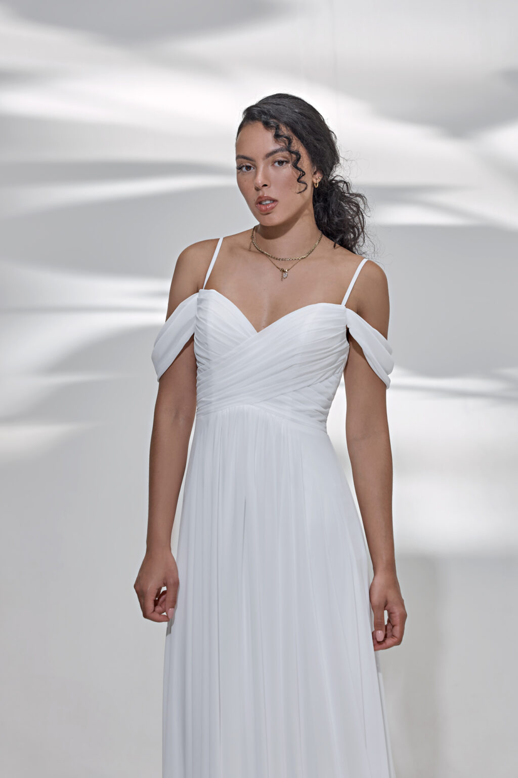 Lohrengel Light Kollektion 2025 Standesamtkleid LB317 2 Juno das Hochzeitshaus Hochzeitsmode Meinersen Wolfsburg Gifhorn