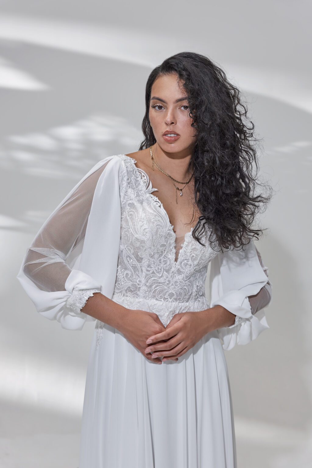 Lohrengel Light Kollektion 2025 Standesamtkleid LB320 2 Juno das Hochzeitshaus Hochzeitsmode Meinersen Wolfsburg Gifhorn