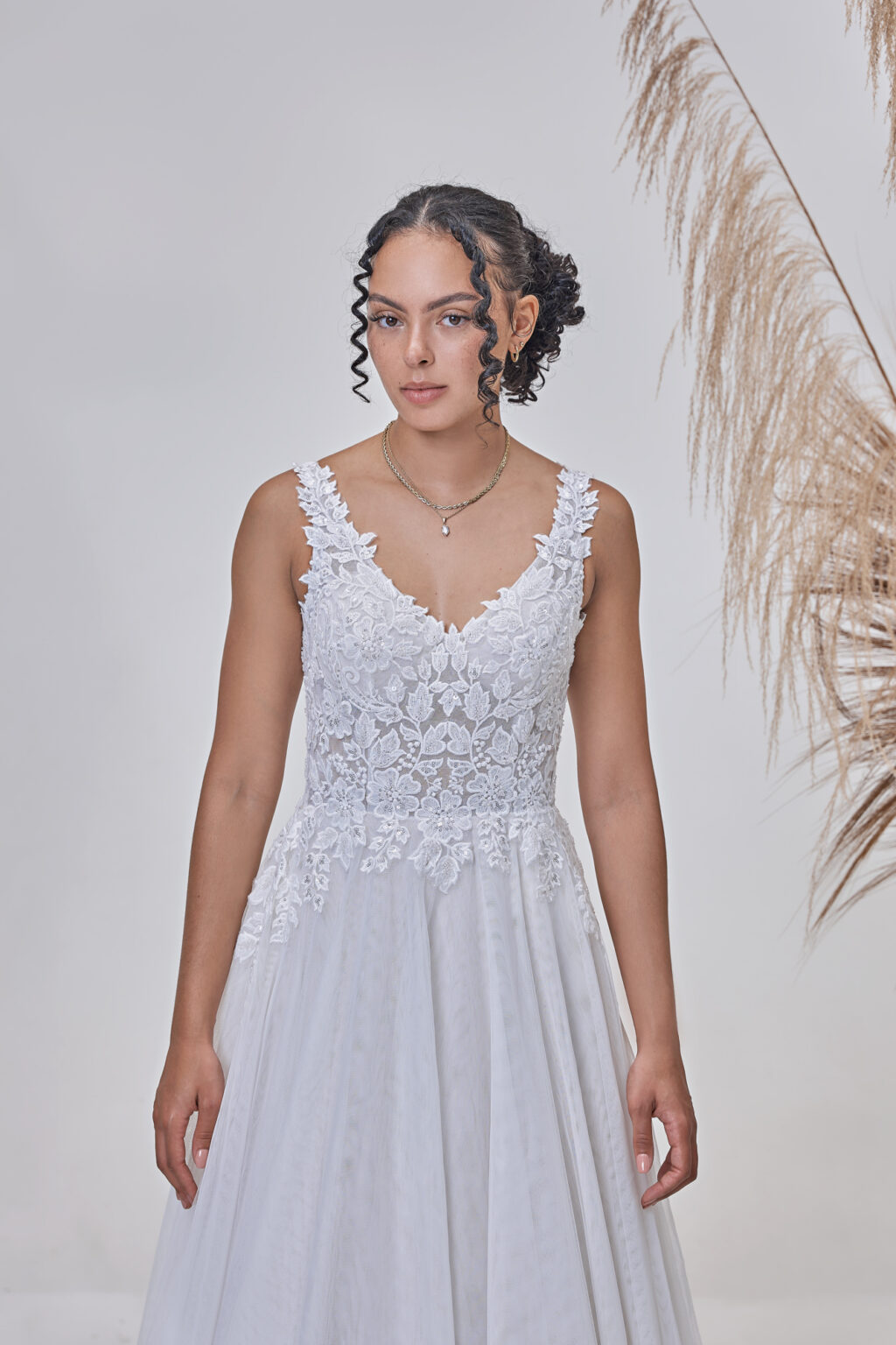 Lohrengel Light Kollektion 2025 Standesamtkleid LB322 2 Juno das Hochzeitshaus Hochzeitsmode Meinersen Wolfsburg Gifhorn