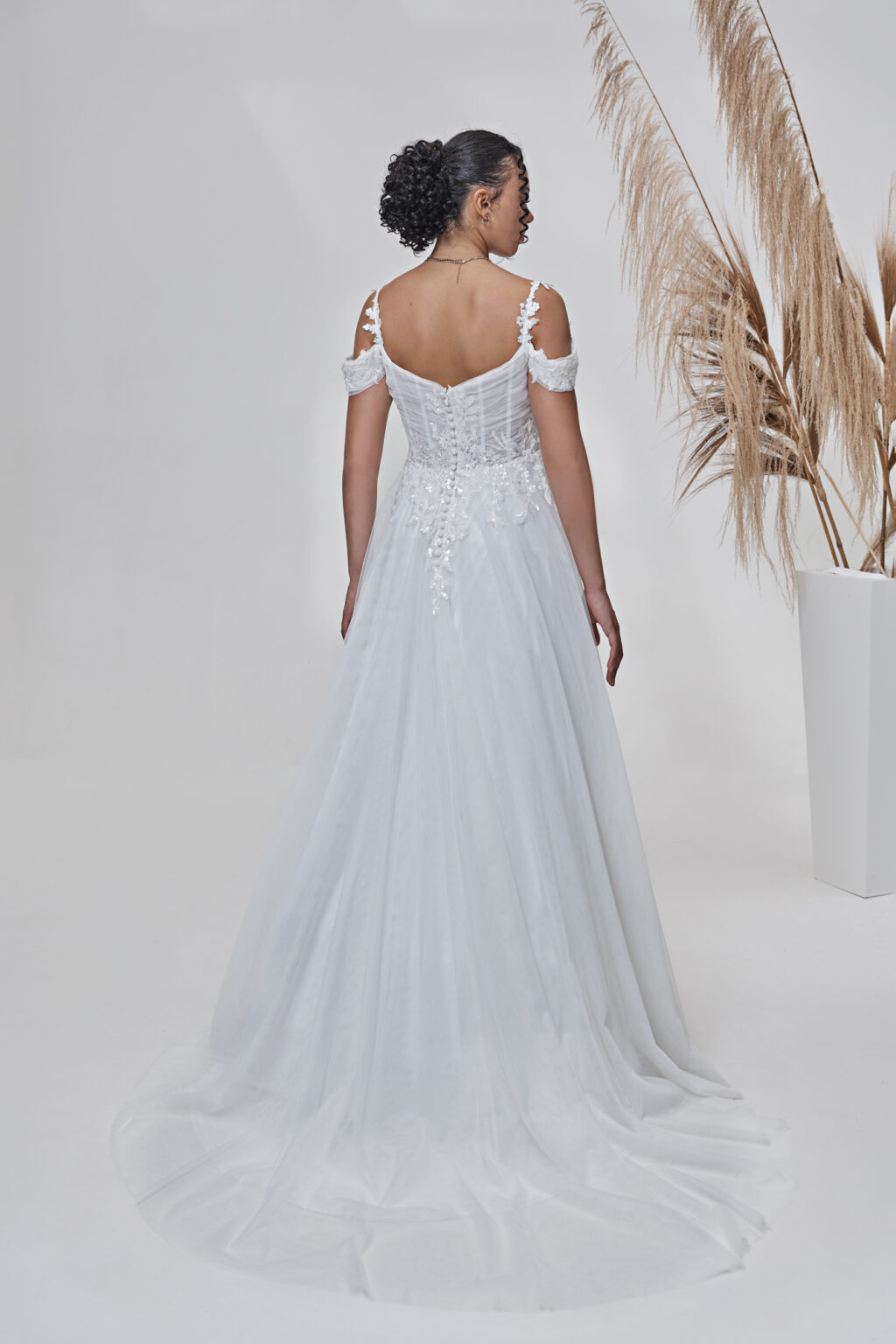 Lohrengel Light Kollektion 2025 Standesamtkleid LB325 7 Juno das Hochzeitshaus Hochzeitsmode Meinersen Wolfsburg Gifhorn