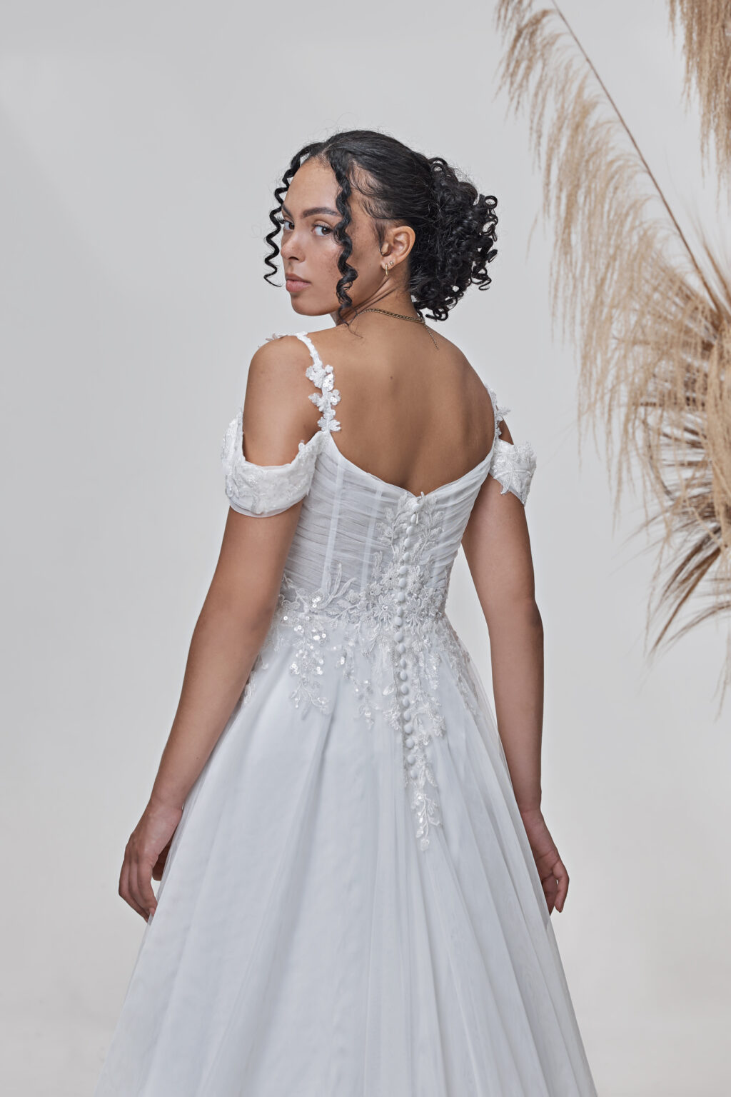 Lohrengel Light Kollektion 2025 Standesamtkleid LB325 8 Juno das Hochzeitshaus Hochzeitsmode Meinersen Wolfsburg Gifhorn