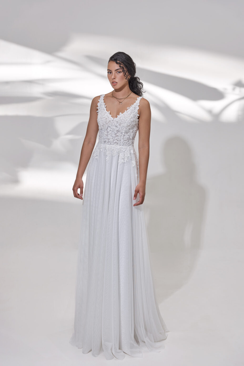 Lohrengel Light Kollektion 2025 Standesamtkleid LB327 1 Juno das Hochzeitshaus Hochzeitsmode Meinersen Wolfsburg Gifhorn