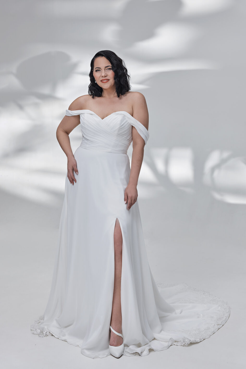 Molly Monroe by Lohrengel Kollektion 2025 Curvy Brautkleid LB501 1 Plus Size Brautkleid Juno das Hochzeitshaus Meinersen bei Braunschweig Wolfsburg