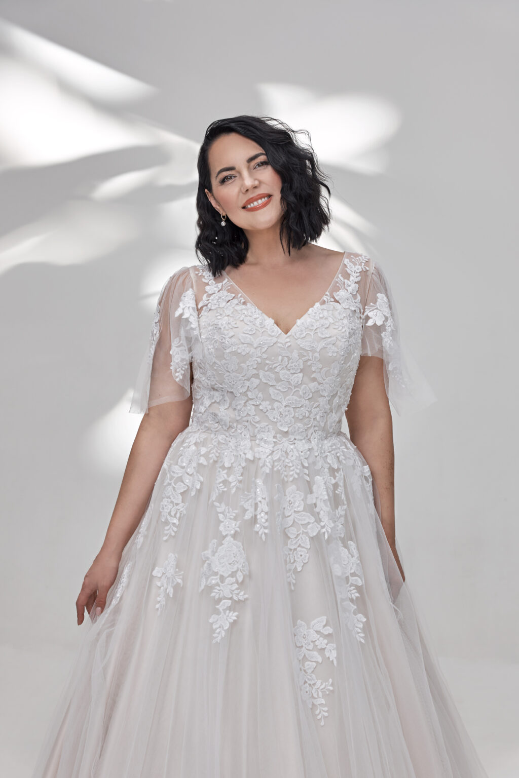 Molly Monroe by Lohrengel Kollektion 2025 Curvy Brautkleid LB505 2 Plus Size Brautkleid Juno das Hochzeitshaus Meinersen bei Braunschweig Wolfsburg