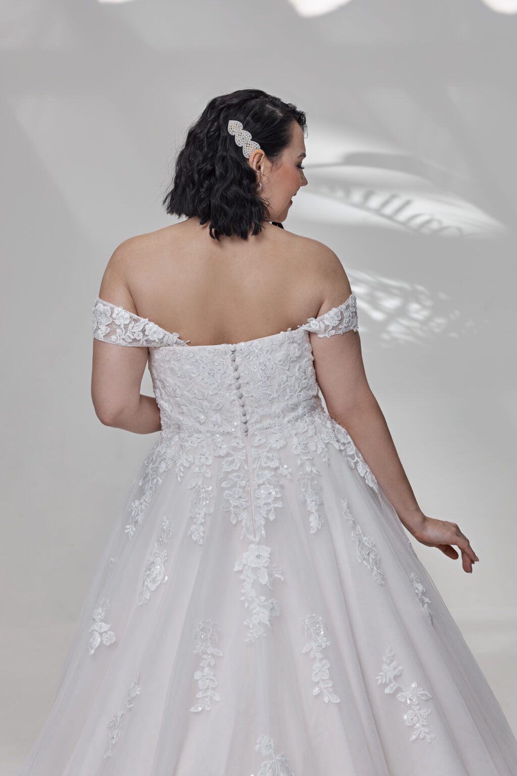 Molly Monroe by Lohrengel Kollektion 2025 Curvy Brautkleid LB511 4 Plus Size Brautkleid Juno das Hochzeitshaus Meinersen bei Braunschweig Wolfsburg