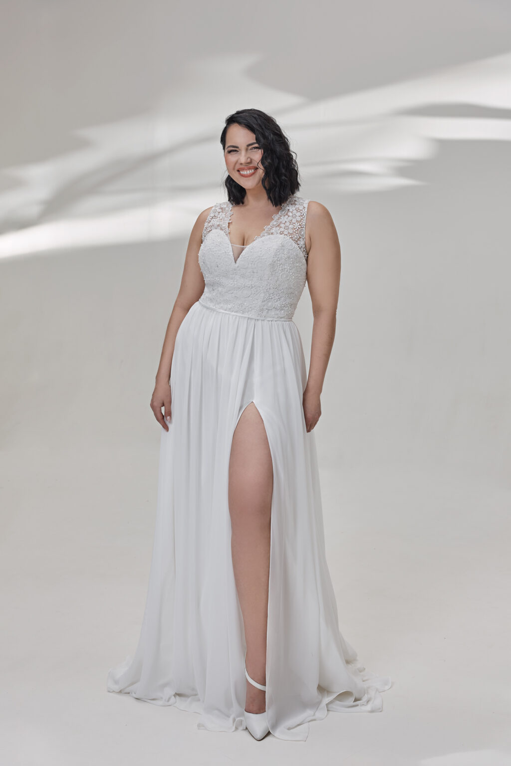 Molly Monroe by Lohrengel Kollektion 2025 Curvy Brautkleid LB535 7 Plus Size Brautkleid Juno das Hochzeitshaus Meinersen bei Braunschweig Wolfsburg